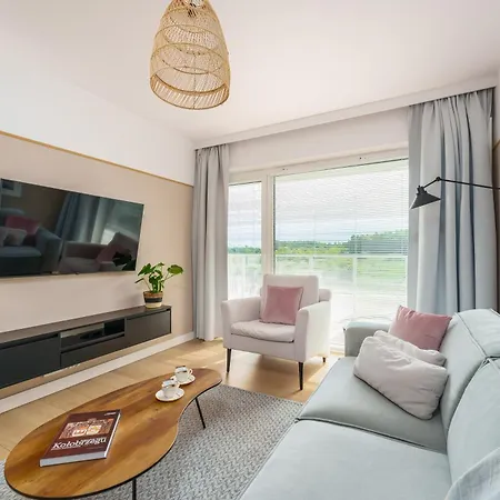 Апартаменти Lighthouse - Polanki Aqua - *